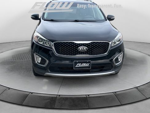Used 2016 Kia Sorento EX image 3