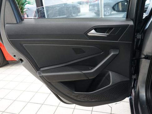 Used 2021 Volkswagen Jetta S FWD image 40