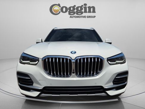 Used 2022 BMW X5 xDrive45e AWD/4WD image 7