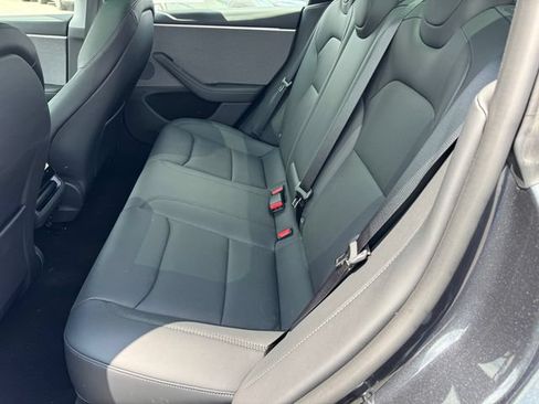 Used 2025 Tesla Model 3 Long Range RWD image 11