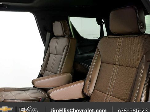 New 2026 Chevrolet Tahoe High Country w/ Sun And Tow Package AWD/4WD image 22