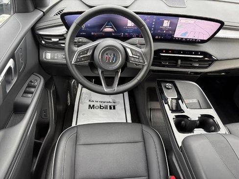 Certified 2025 Buick Enclave Preferred image 6