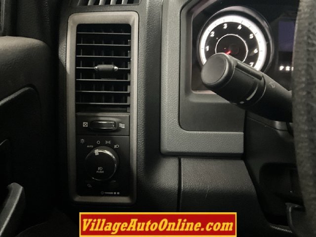 Used 2014 RAM 1500 Express AWD/4WD image 24