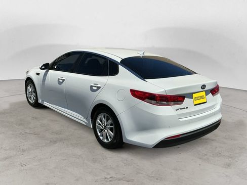 Used 2018 Kia Optima LX FWD image 11