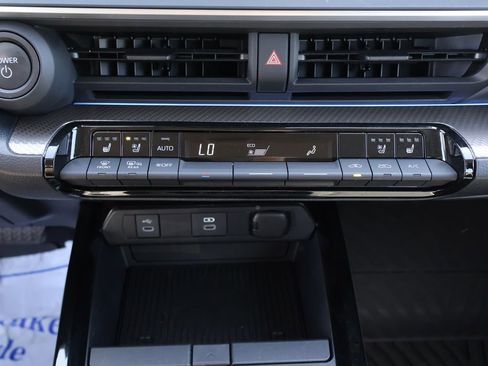 Used 2024 Toyota Prius Limited w/ Limited Premium Package AWD/4WD image 30