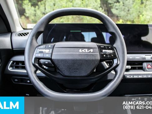 Used 2025 Kia K4 FWD image 24