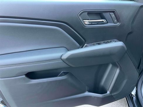 New 2026 GMC Canyon Elevation w/ Convenience Package image 18