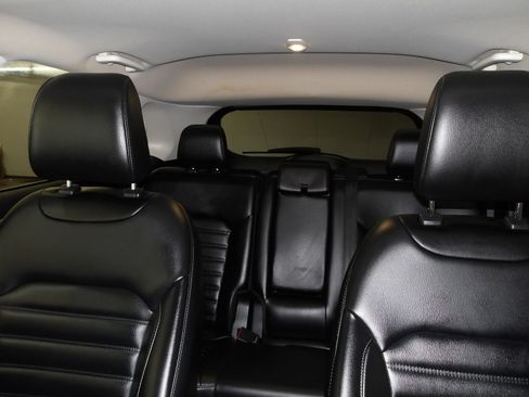 Used 2020 Ford Edge SEL w/ Convenience Package AWD/4WD image 10