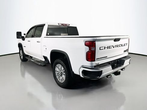 Used 2020 Chevrolet Silverado 2500 High Country w/ Z71 Off-Road Package AWD/4WD image 5