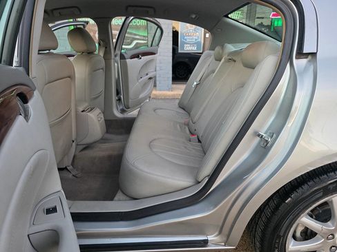 Used 2008 Buick Lucerne CXL w/ Luxury Package image 18