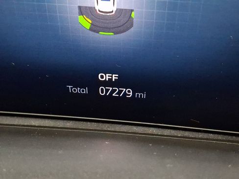 Used 2026 BMW X5 xDrive40i w/ Premium Package image 16