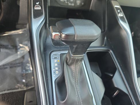 Used 2025 Kia Sorento S w/ Panoramic Sunroof Package FWD image 23