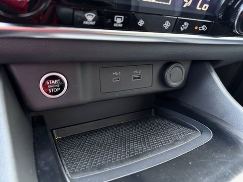 Certified 2023 Nissan Rogue SV image 21