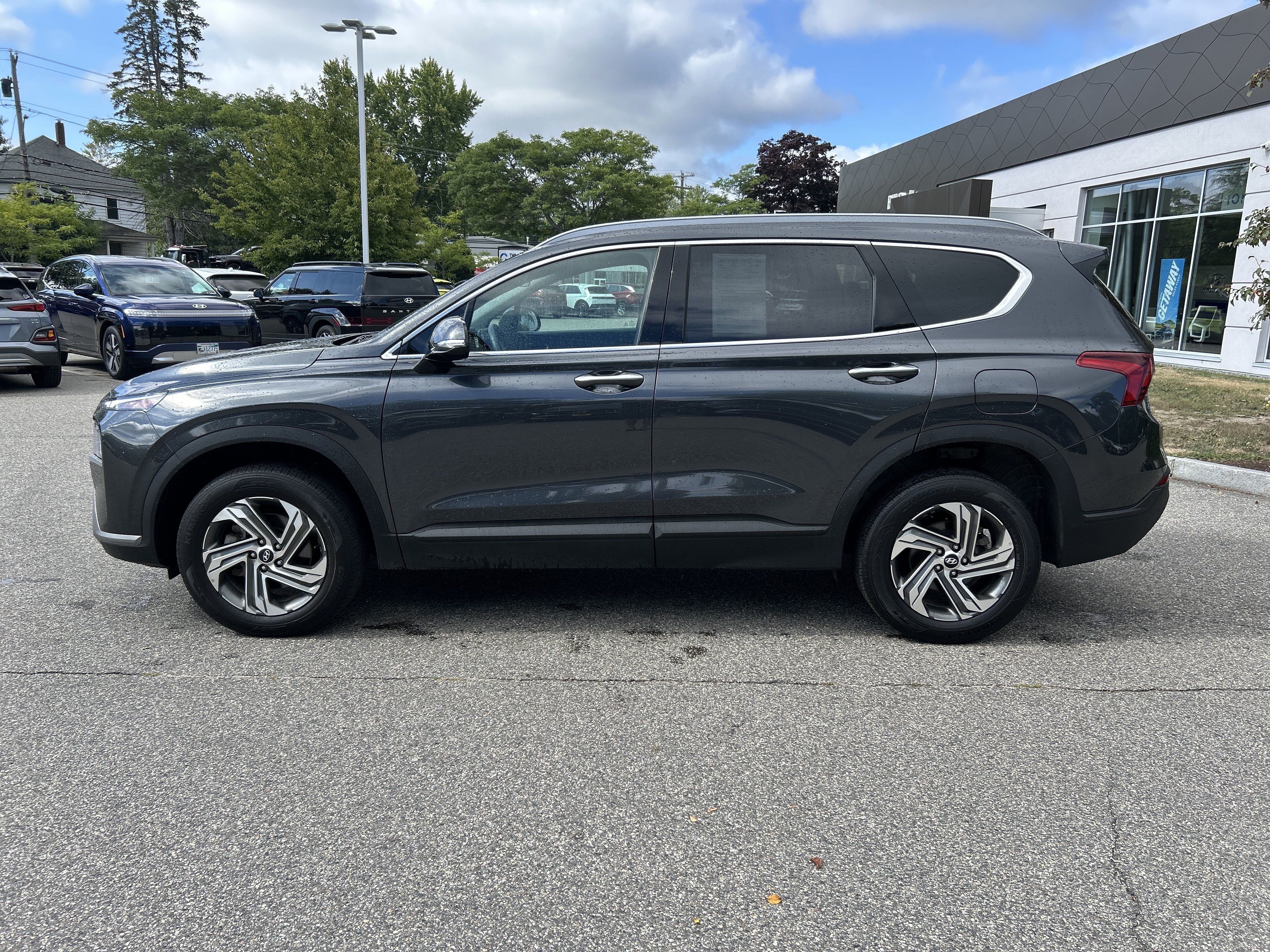 Certified 2023 Hyundai Santa Fe SEL AWD/4WD image 8