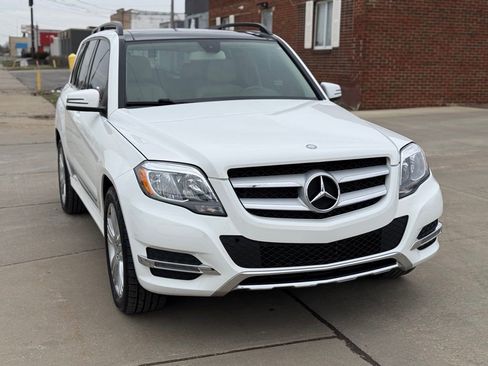Used 2014 Mercedes-Benz GLK 350 GLK 350 w/ Premium 1 Package image 3