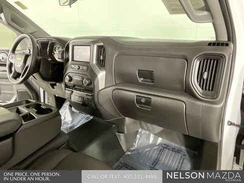 Used 2024 Chevrolet Silverado 1500 W/T w/ WT Value Package AWD/4WD image 24