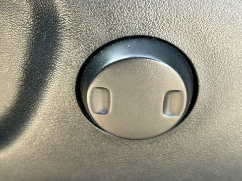 Used 2022 Toyota 4Runner SR5 Premium image 24