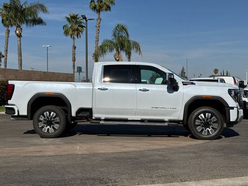 New 2026 GMC Sierra 2500 Denali w/ Max Trailering Package AWD/4WD image 3