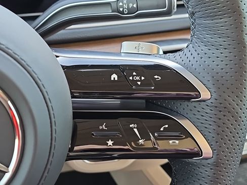 New 2026 Mercedes-Benz GLS 450 4MATIC image 26