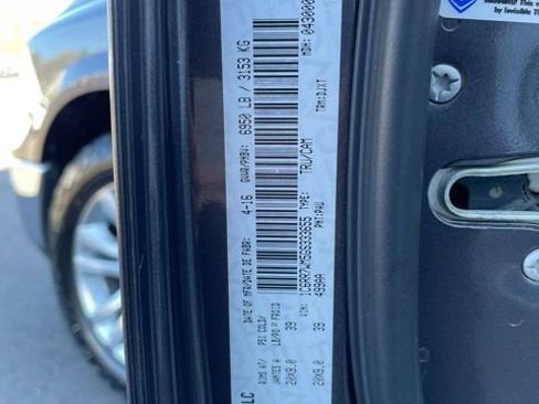 Used 2016 RAM 1500 Laramie Longhorn AWD/4WD image 37