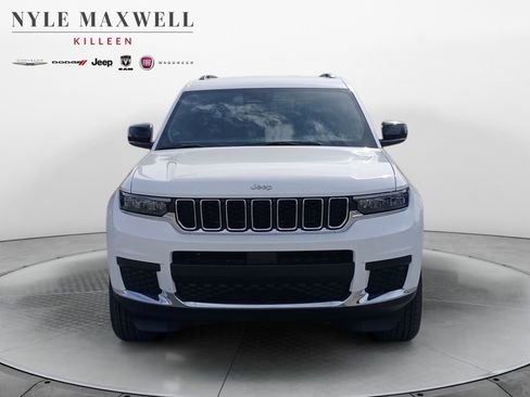 New 2026 Jeep Grand Cherokee L Laredo RWD image 18