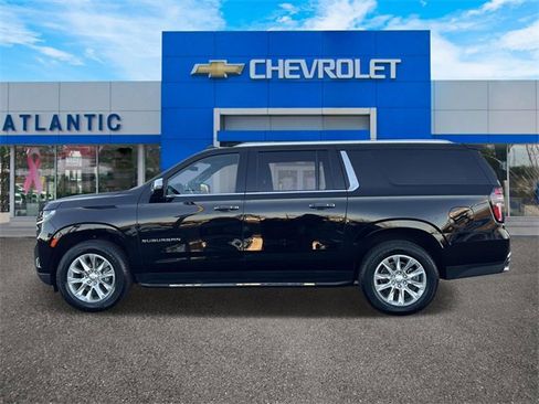 Certified 2023 Chevrolet Suburban Premier image 4