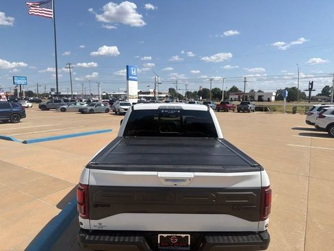 Used 2018 Ford F150 Raptor w/ Equipment Group 802A Luxury AWD/4WD image 8