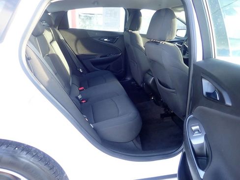 Used 2017 Chevrolet Malibu LS image 25