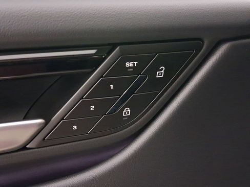 New 2025 Porsche Macan 4S Electric image 12