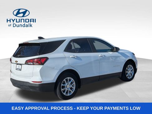 Used 2022 Chevrolet Equinox LS w/ LS Convenience Package FWD image 1
