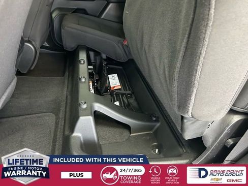 Used 2024 Chevrolet Colorado LT image 25