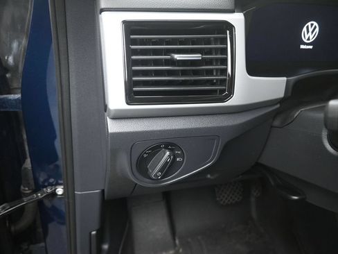Used 2023 Volkswagen Atlas Cross Sport SE AWD/4WD image 13