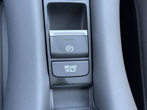 New 2026 Honda HR-V Sport image 21