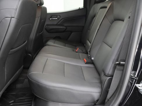 Used 2024 GMC Canyon Elevation w/ Elevation Premium Package AWD/4WD image 37