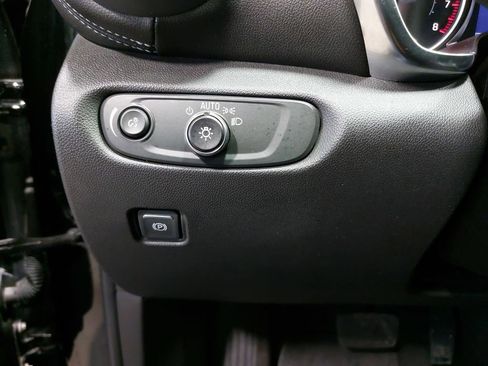 Used 2023 Chevrolet Blazer LT w/ Driver Confidence Package image 25