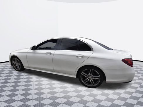 Used 2017 Mercedes-Benz E 300 image 5
