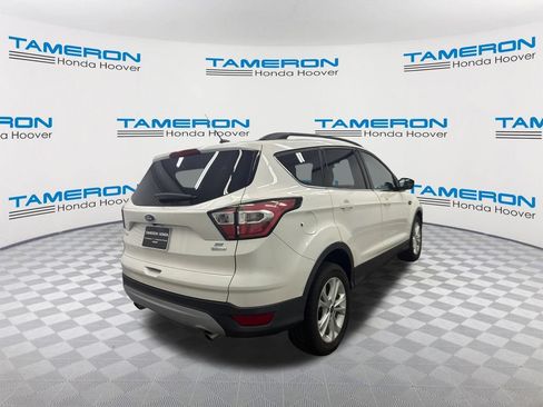 Used 2017 Ford Escape SE w/ Equipment Group 201A FWD image 5