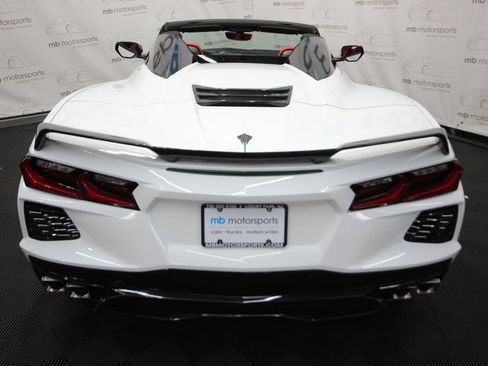 Used 2021 Chevrolet Corvette Stingray Preferred Conv w/ Z51 Performance Package RWD image 41