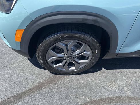 Used 2024 Kia Seltos S AWD/4WD image 12