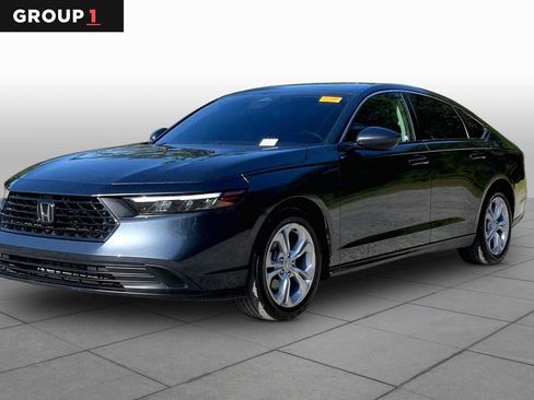 Used 2025 Honda Accord LX image 1