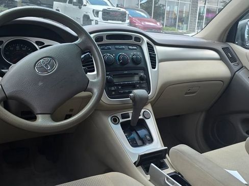 Used 2006 Toyota Highlander 2WD V6 image 7