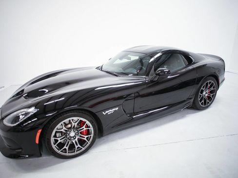 Used 2015 Dodge Viper GT 2dr Coupe w/ Quick Order Package 22J GT image 18