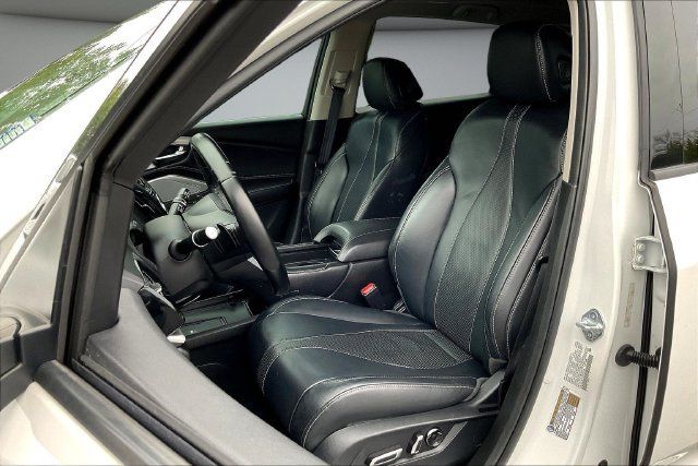 Used 2023 Acura RDX w/ Technology Package FWD image 23