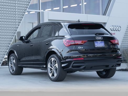 New 2025 Audi Q3 2.0T Premium image 5