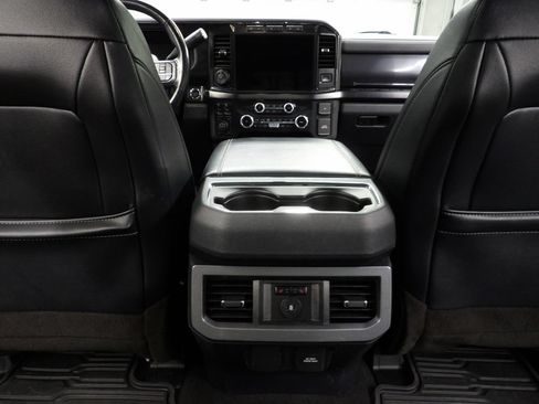 Used 2023 Ford F250 Lariat w/ Lariat Ultimate Package AWD/4WD image 18