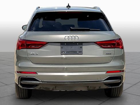 Used 2023 Audi Q3 2.0T Premium w/ Convenience Package AWD/4WD image 5