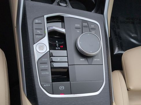 Used 2025 BMW 330i 330i w/ Premium Package image 26