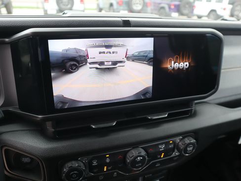 New 2026 Jeep Gladiator Sport AWD/4WD image 6