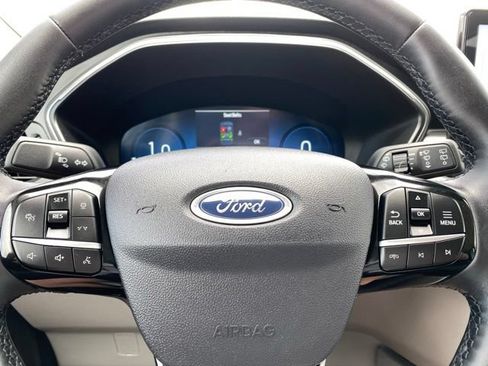 Used 2024 Ford Escape Active w/ Tech Pack #2 AWD/4WD image 15