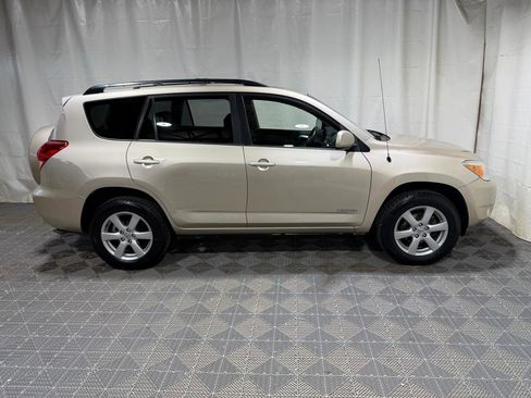 Used 2007 Toyota RAV4 Limited FWD image 9